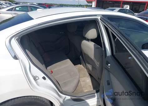 2011 Nissan Altima 2.5 S из США, поврежденный, VIN 1N4AL2AP5BN500198